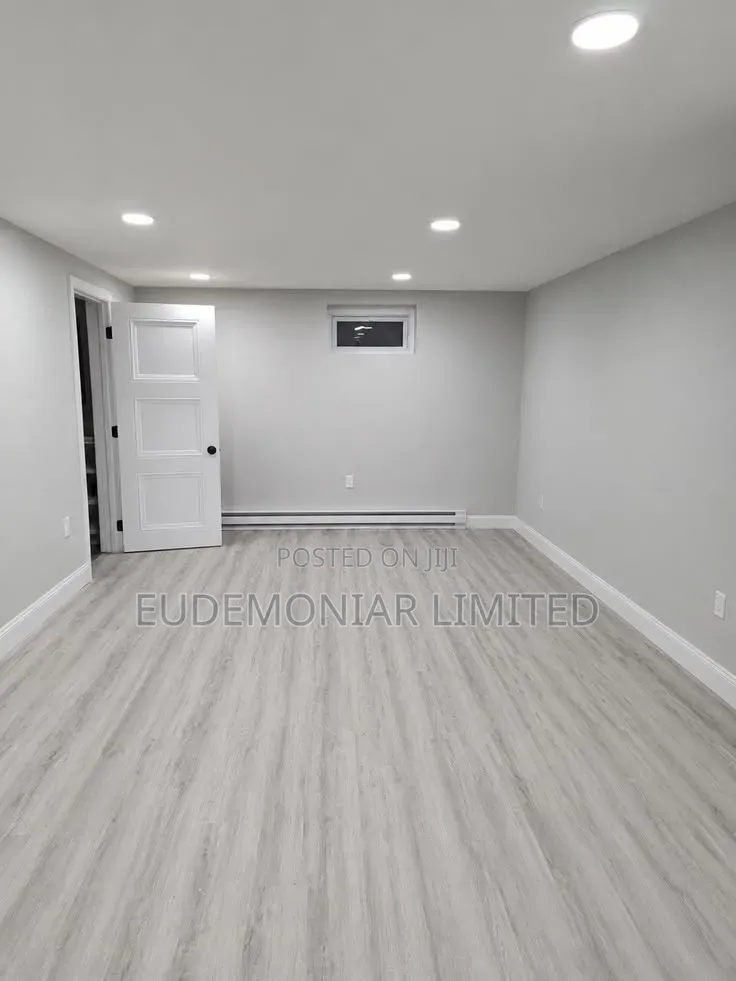 Vinyl Floor Design Installation