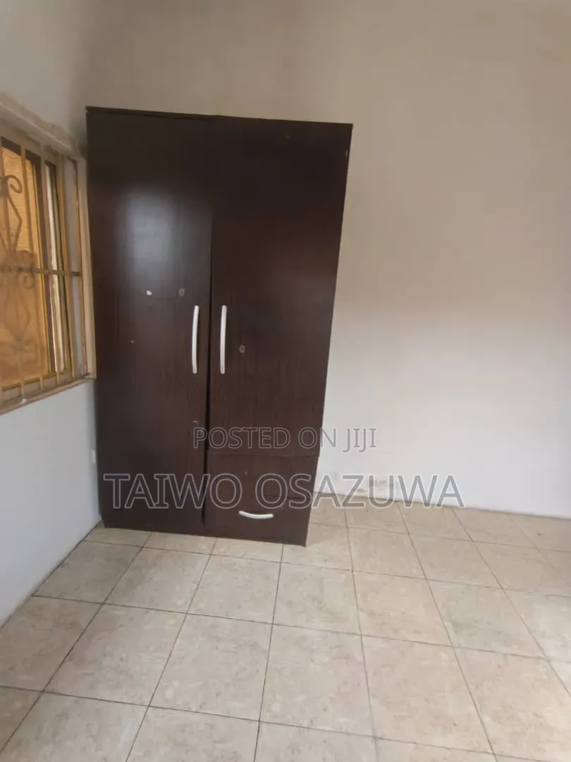 Mini Flat in Badore for rent