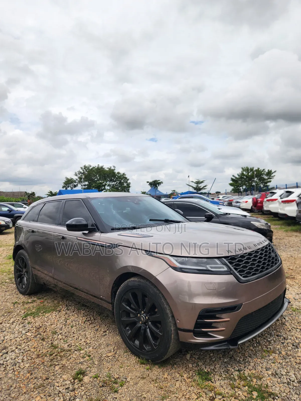 Land Rover Range Rover Velar 2018 Brown