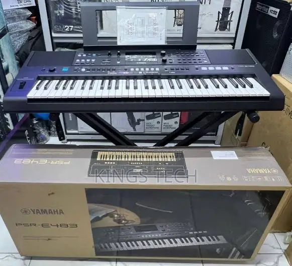 Yamaha PSR E483 Keyboard