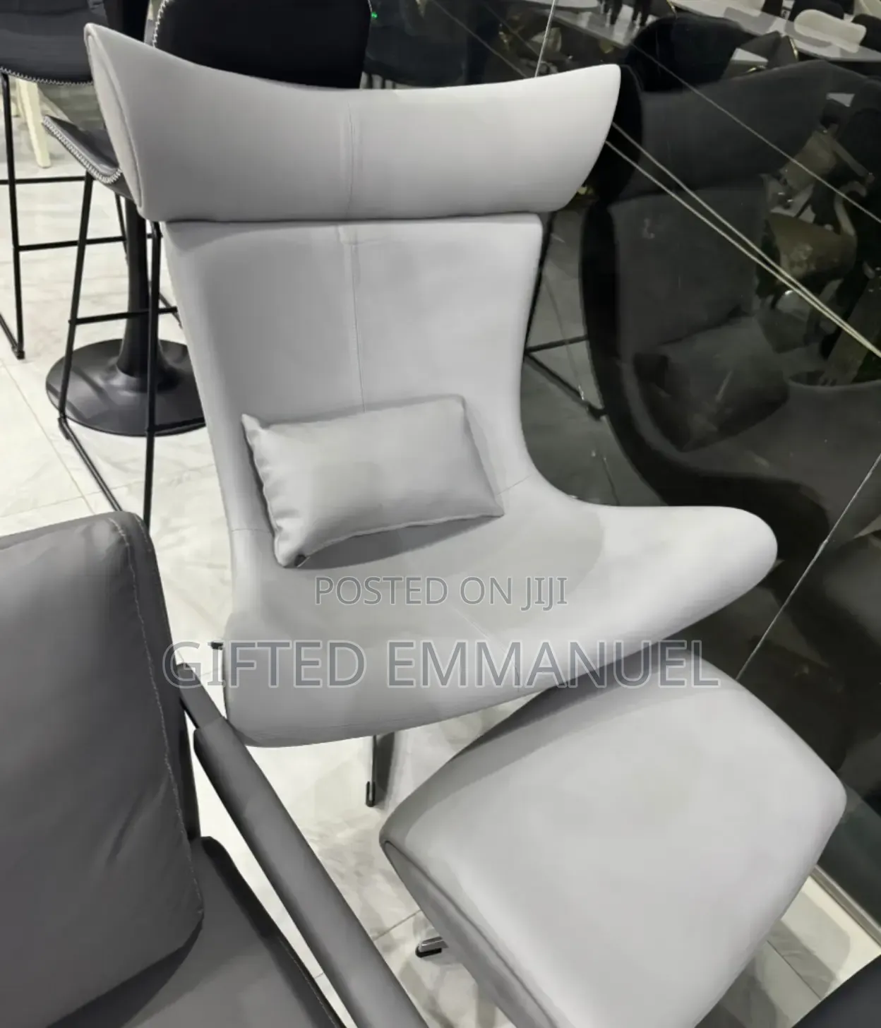 Leisure Chairs
