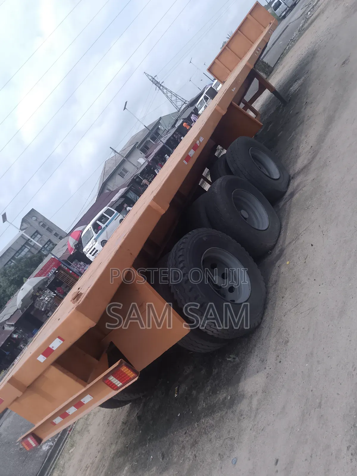 Company Used Flat Bed