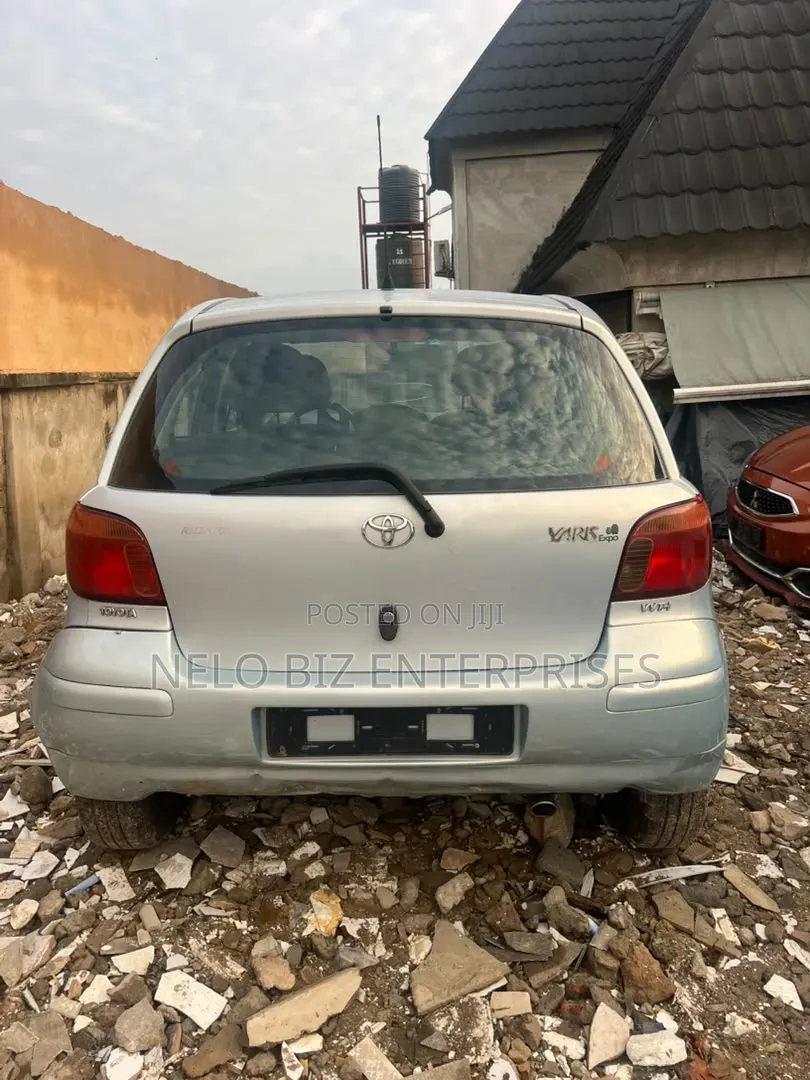 Toyota Yaris 2004 Green