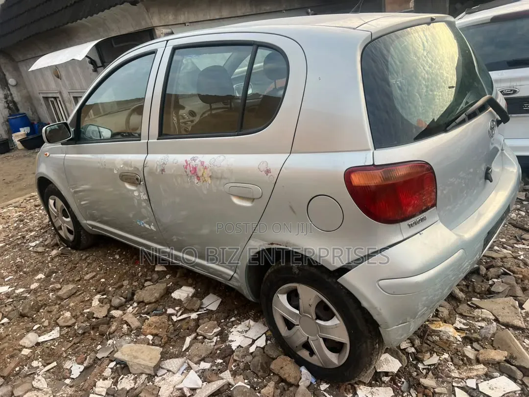 Toyota Yaris 2004 Green