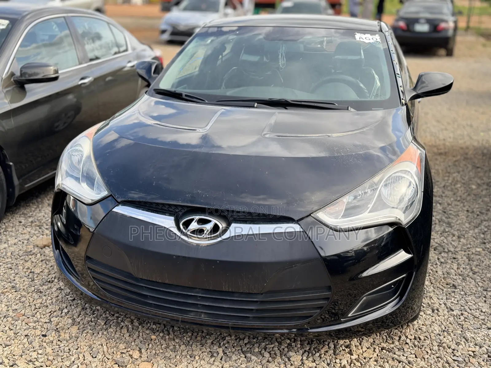 Hyundai Veloster 3dr Hatchback w/Black Interior (1.6L 4cyl 6AM) 2015