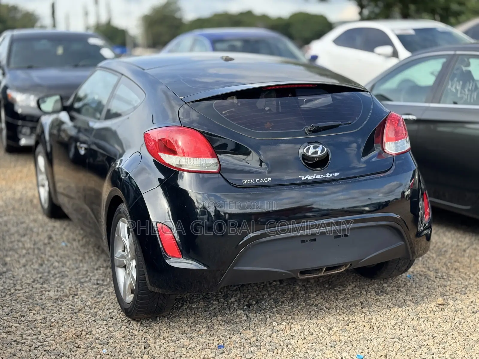 Hyundai Veloster 3dr Hatchback w/Black Interior (1.6L 4cyl 6AM) 2015