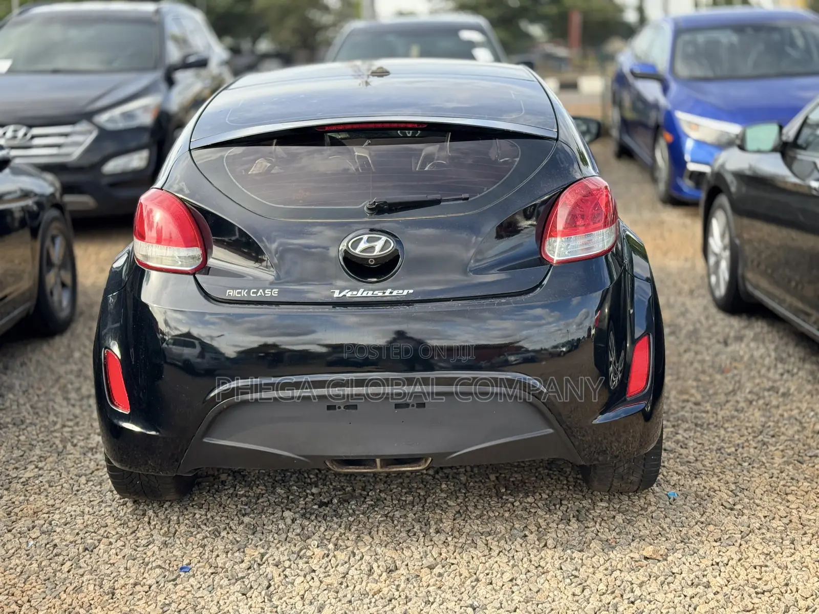 Hyundai Veloster 3dr Hatchback w/Black Interior (1.6L 4cyl 6AM) 2015