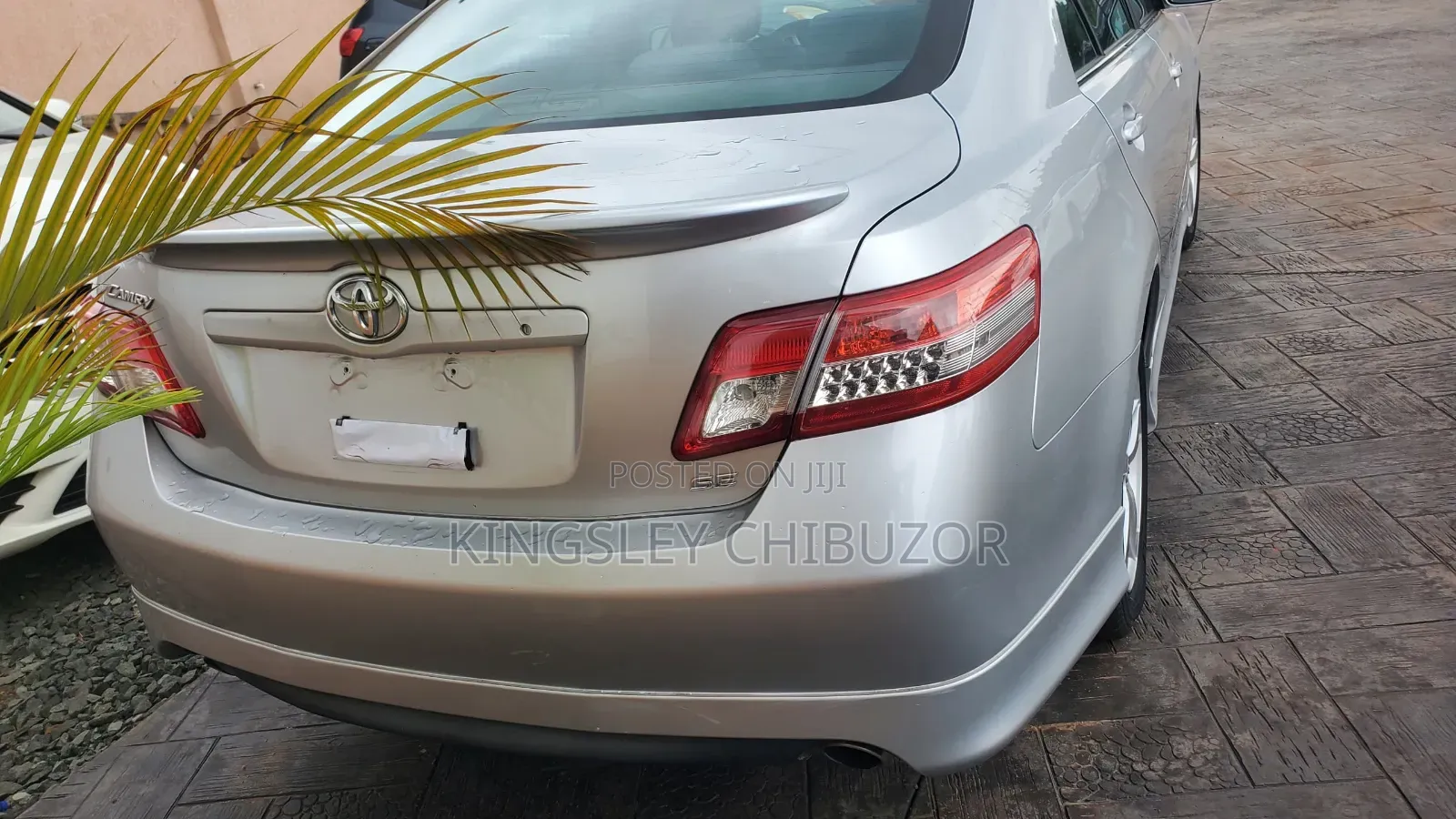 Toyota Camry 2011 Silver