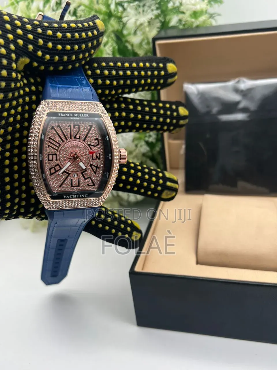 Luxury Men's Leather Wristwatch – Premium Elegant Design- 21000