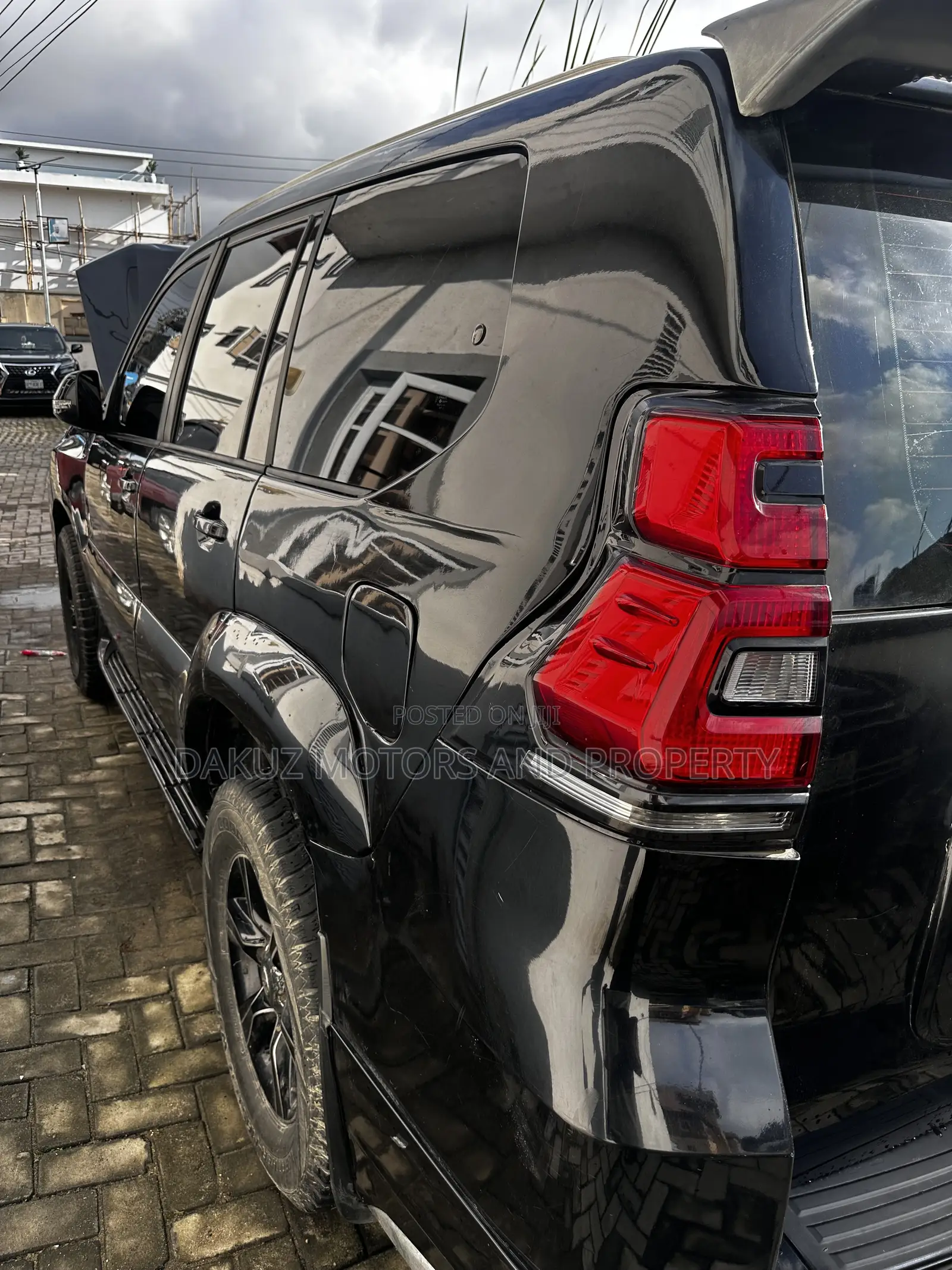 Toyota Land Cruiser Prado 2009 Black
