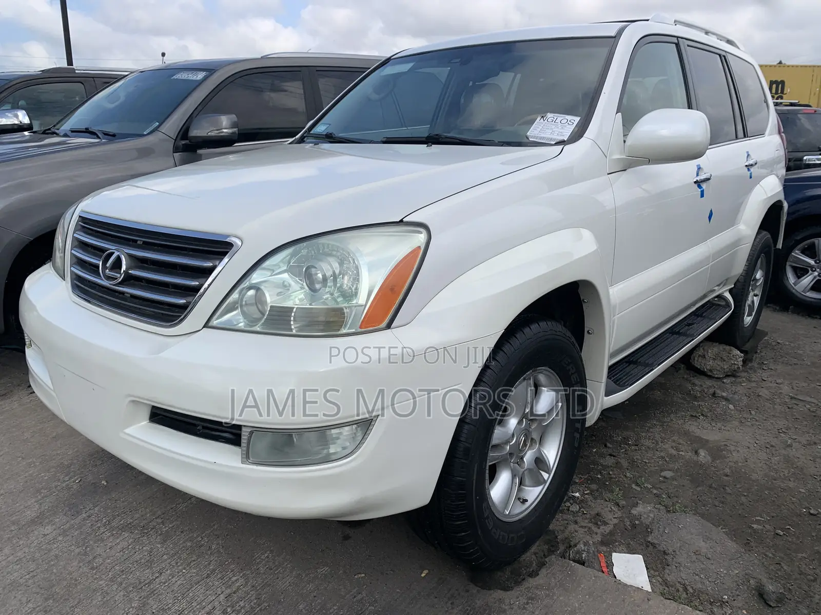 Lexus GX 470 Sport Utility 2005 White