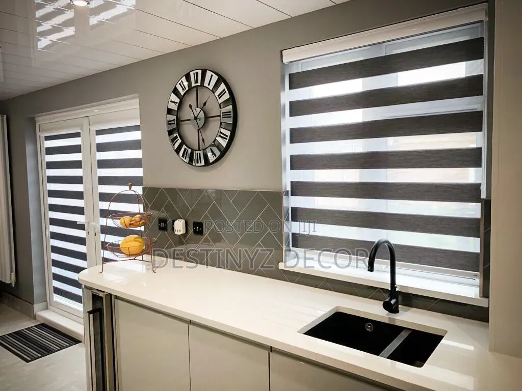 Concealing Window Blinds
