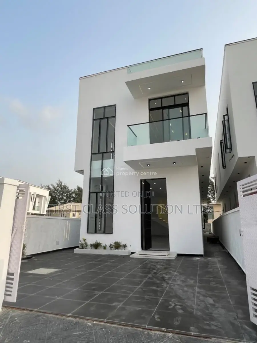 5bdrm Duplex in Ikota Villa Estate, for sale