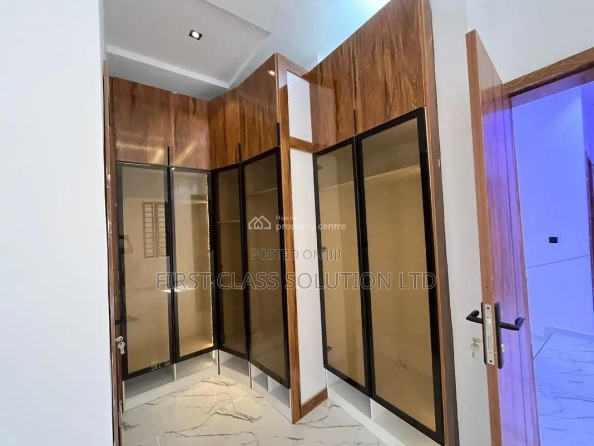 4bdrm Duplex in Olokonla, Ajah, for sale