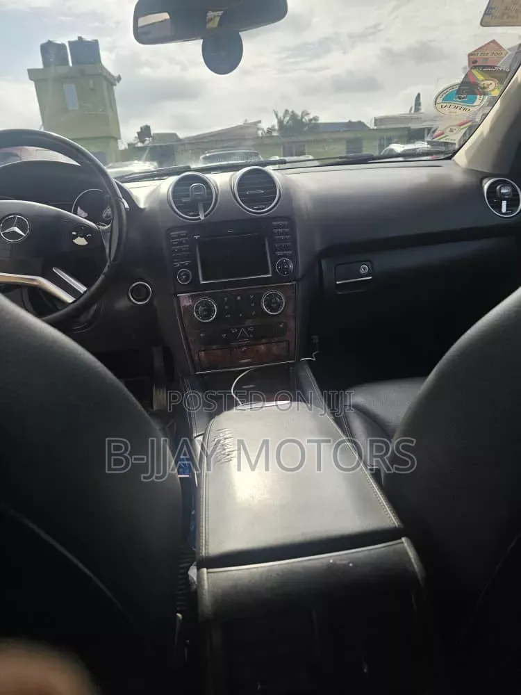 Mercedes-Benz M Class ML 350 4Matic 2011 White
