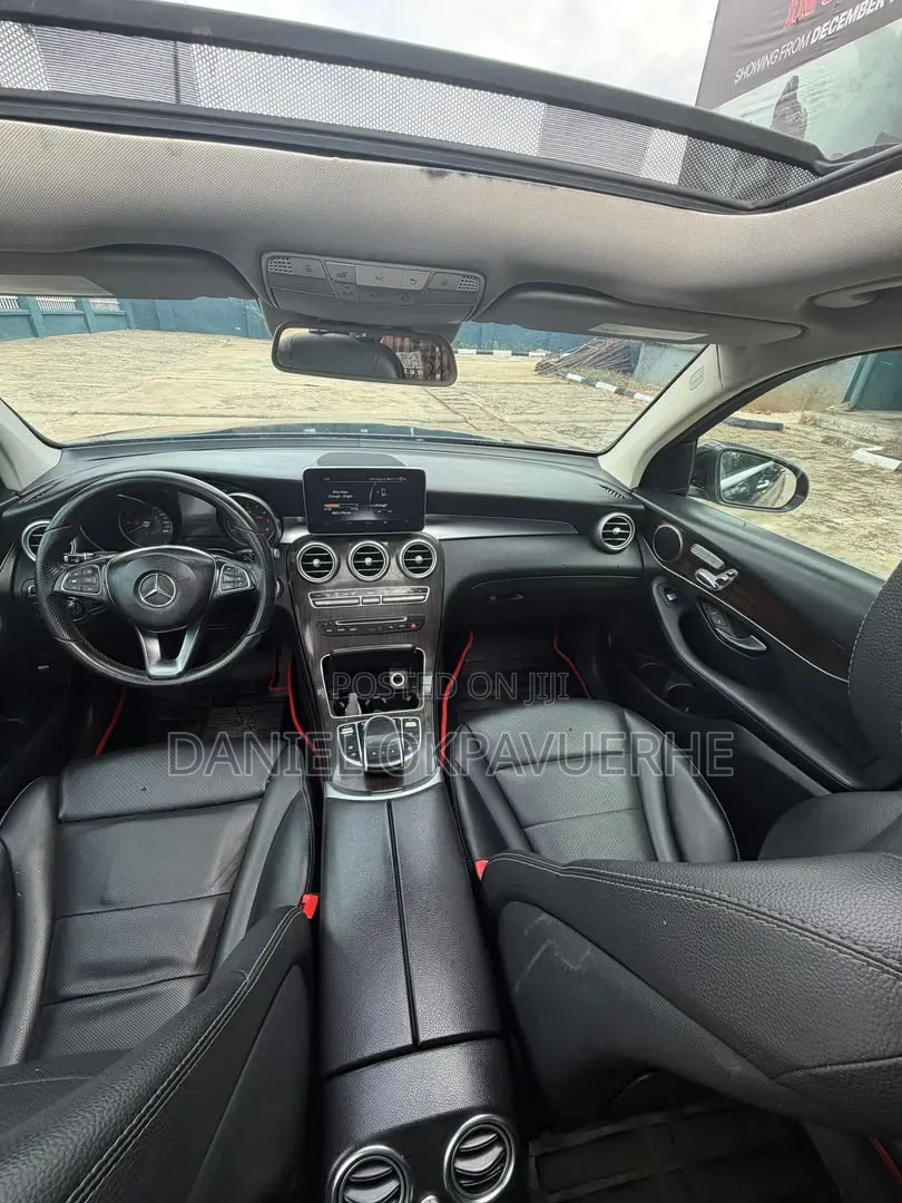Mercedes-Benz GLC-Class 2018 Blue