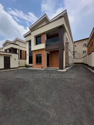 5bdrm Duplex in Life Camp Main for sale