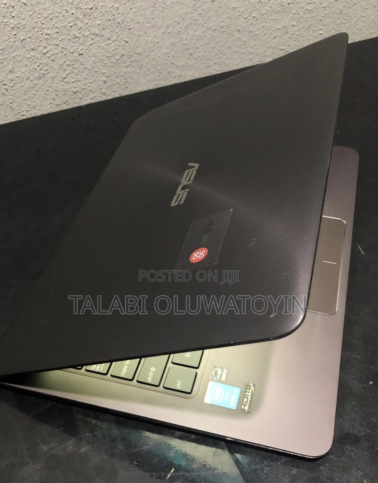 Laptop Asus ZenBook UX305FA 8GB Intel Core M SSD 128GB