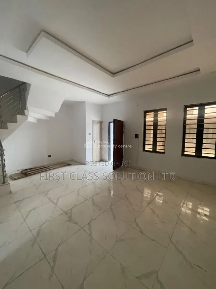 4bdrm Duplex in Ajah, Lagos for sale