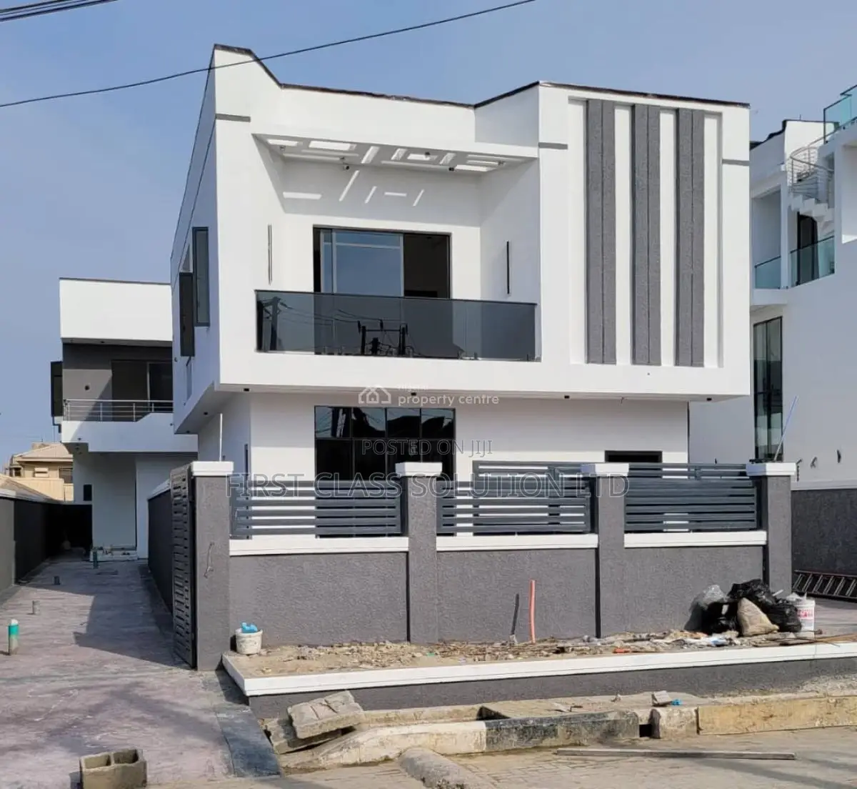 4bdrm Duplex in New Road, Lekki, for sale