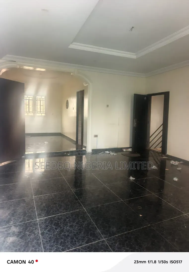 2bdrm Block of Flats in Unity Estate, Igbogbo for rent