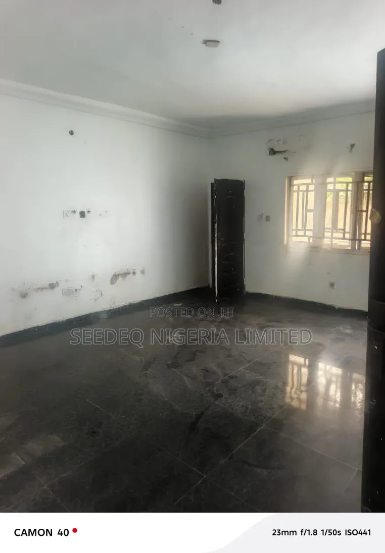 2bdrm Block of Flats in Unity Estate, Igbogbo for rent