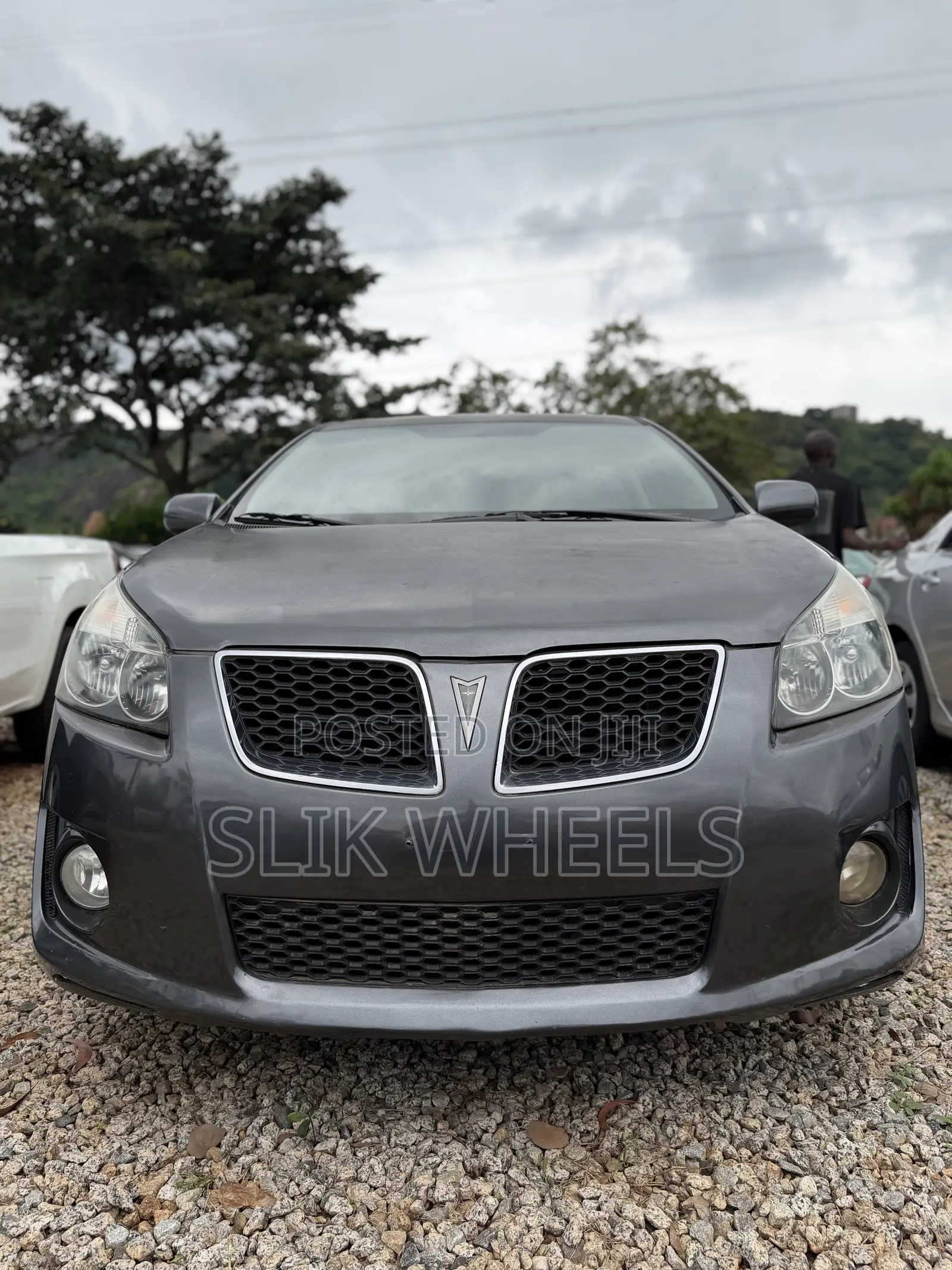 Pontiac Vibe 2008 Gray