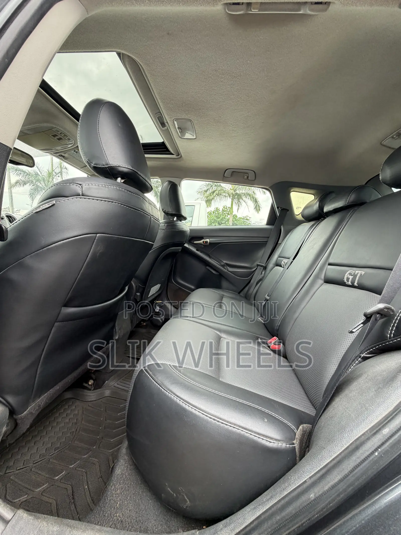 Pontiac Vibe 2008 Gray