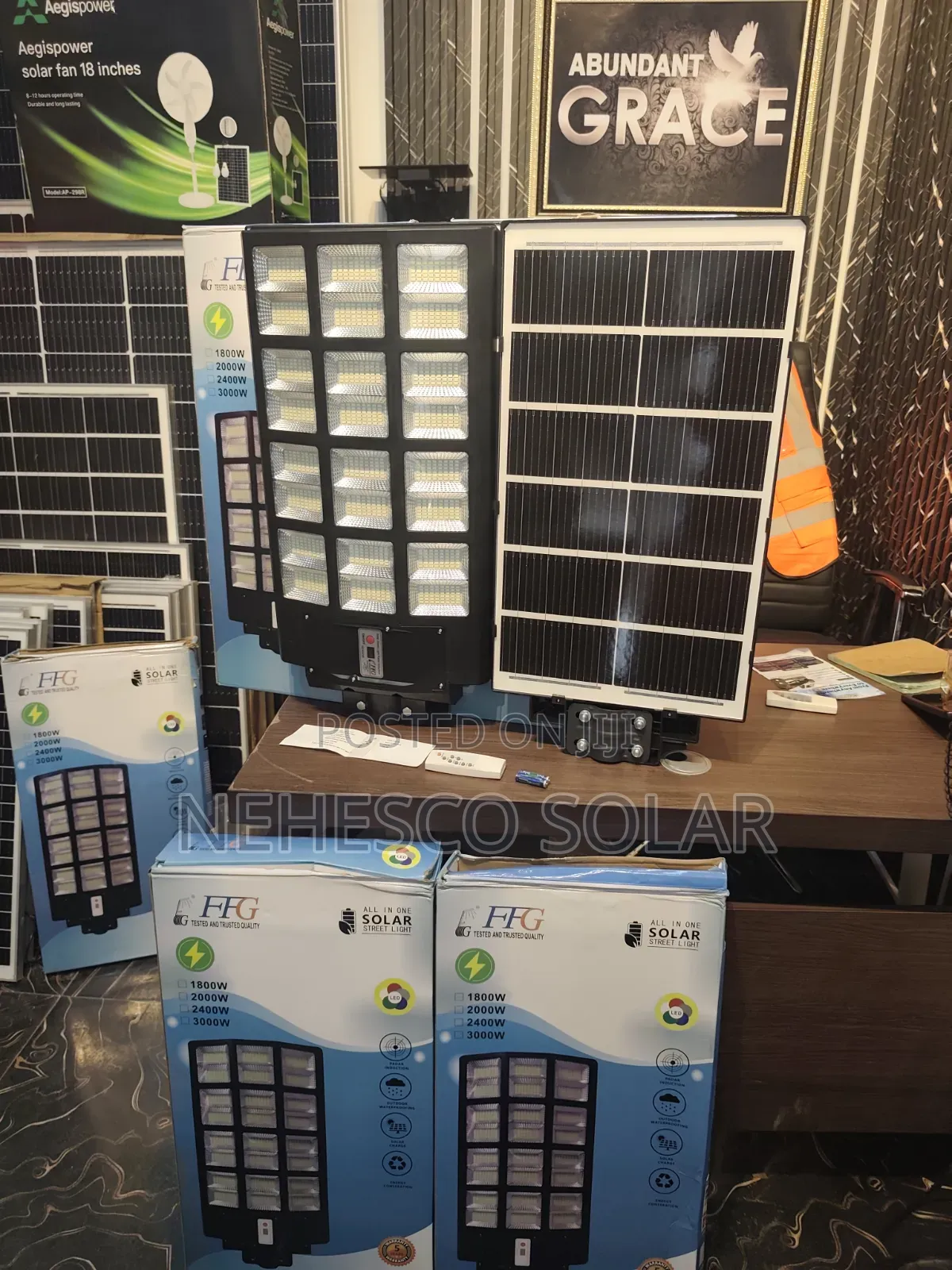 High Quality FFG 24 Eyes Solar Street Light