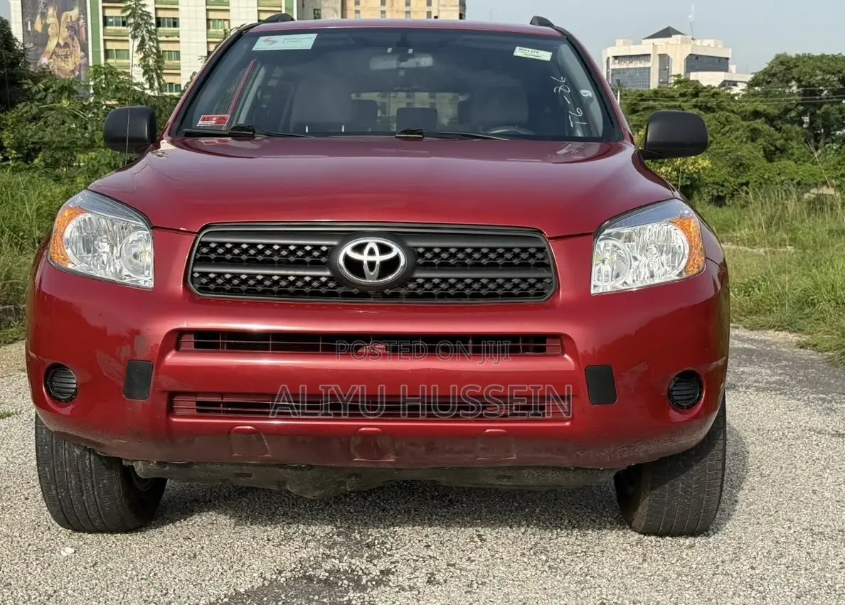Toyota RAV4 2010 Red