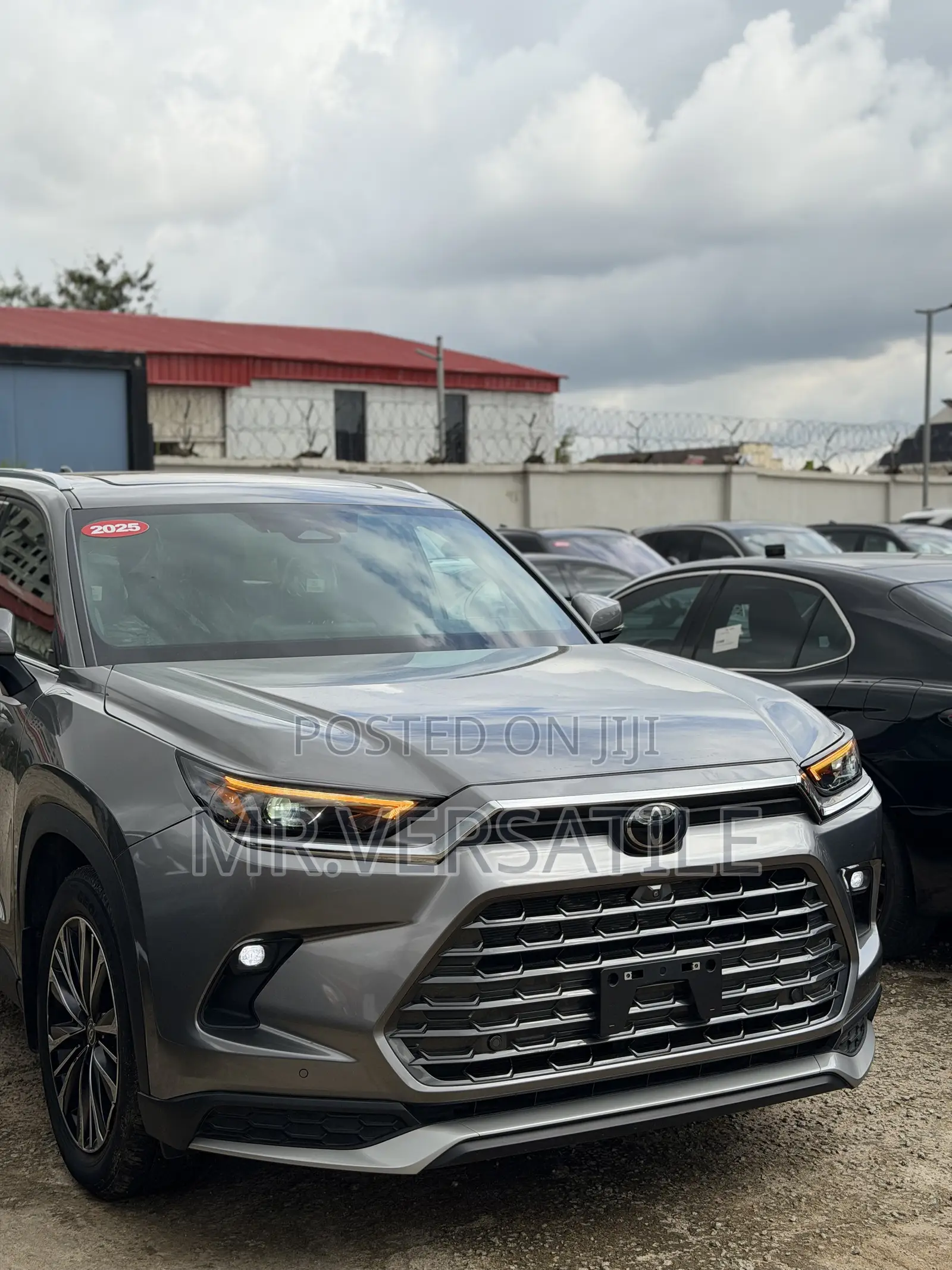 New Toyota Grand Highlander Hybrid 2025 Gray