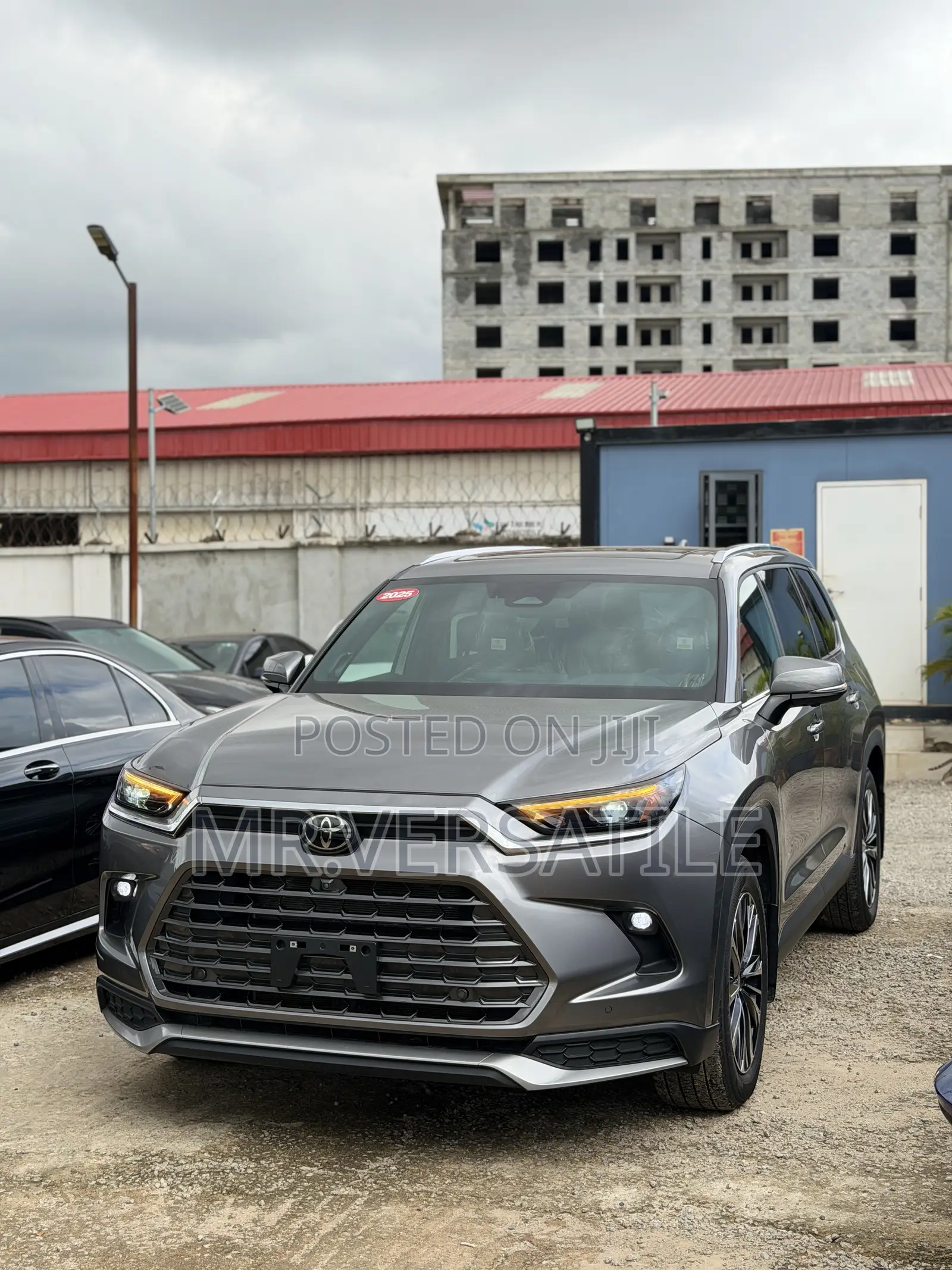 New Toyota Grand Highlander Hybrid 2025 Gray