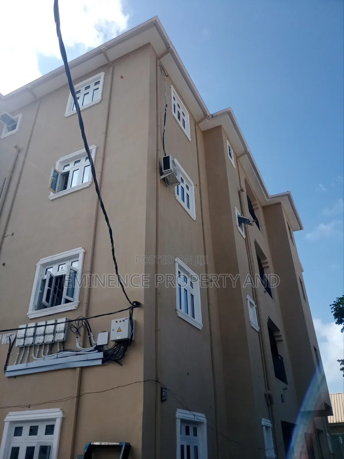 2bdrm Apartment in Awoyaya for rent
