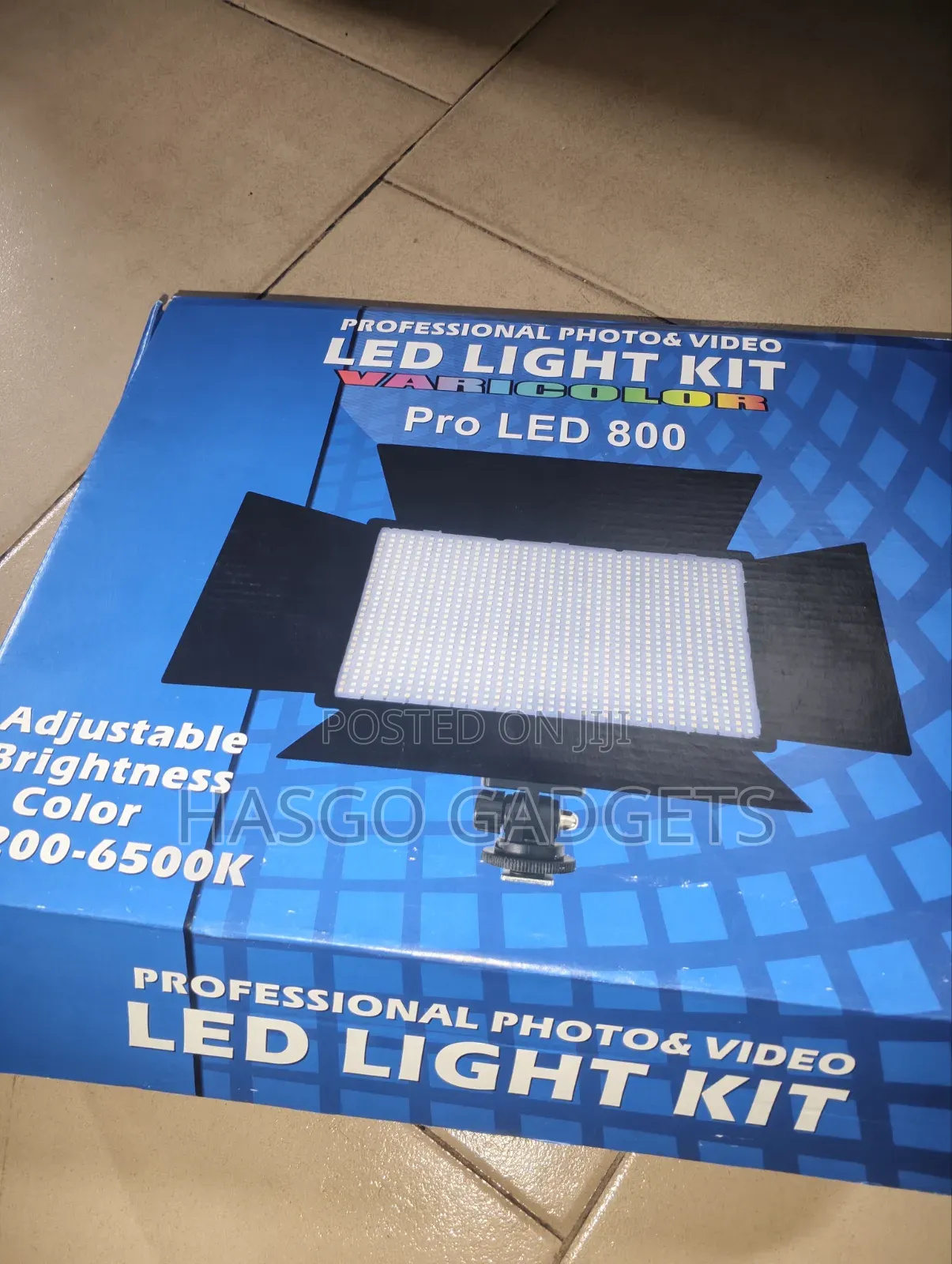 ProLED 800 RGB Video LightKit With 7ft TripodStand+2Batteries+Charger