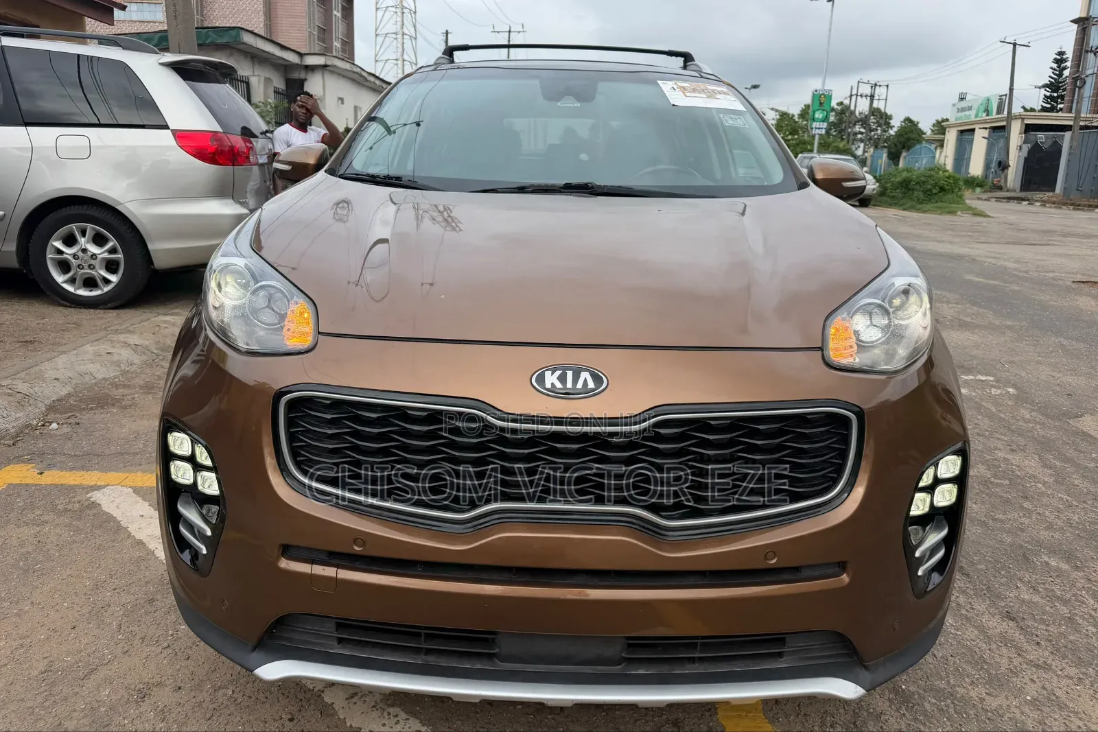 Kia Sportage SX 4dr SUV (2.0L 4cyl Turbo 6A) 2016 Gold