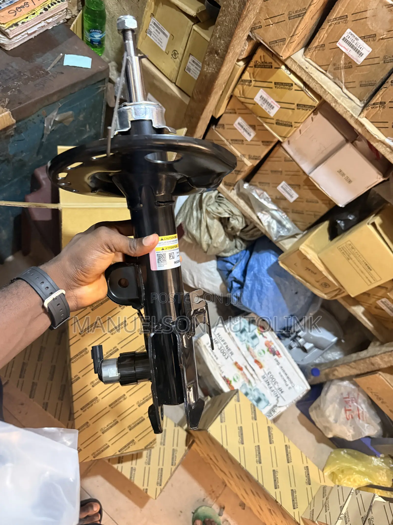 Front Shock Absorber Lexus NX200T, NX300 NX Series