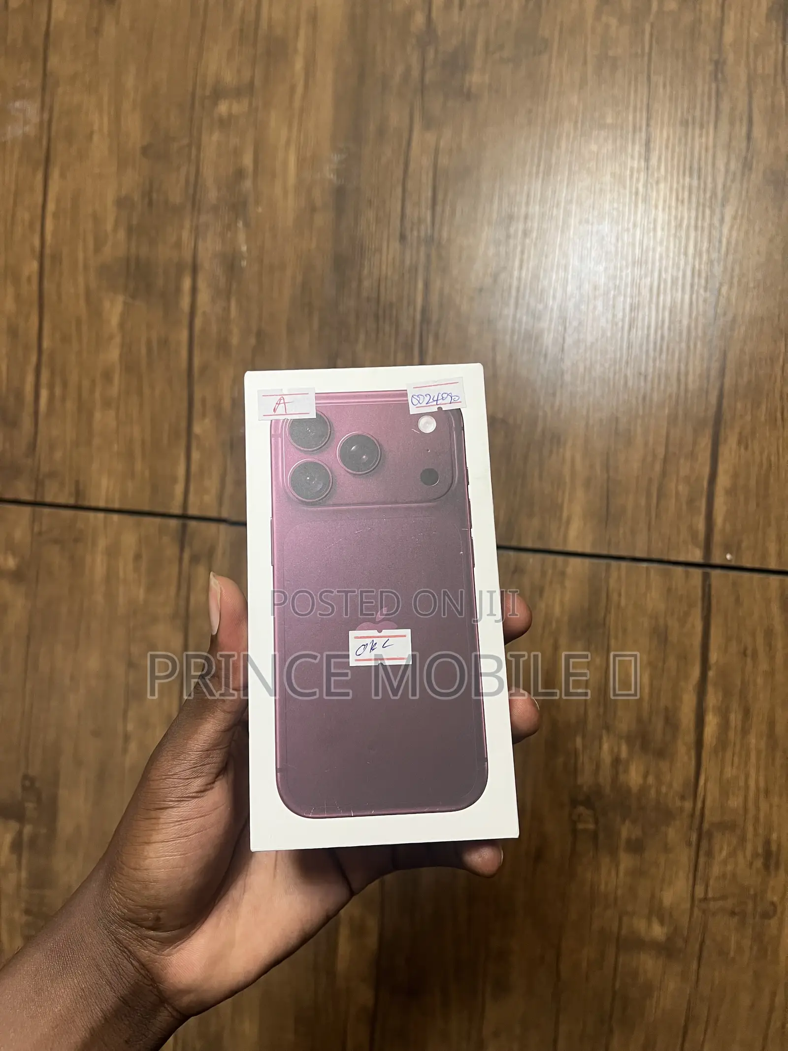 New Apple iPhone 18 Pro 256 GB Red
