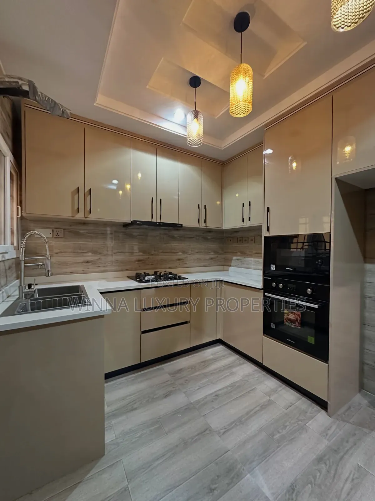 5bdrm Duplex in Life Camp for sale