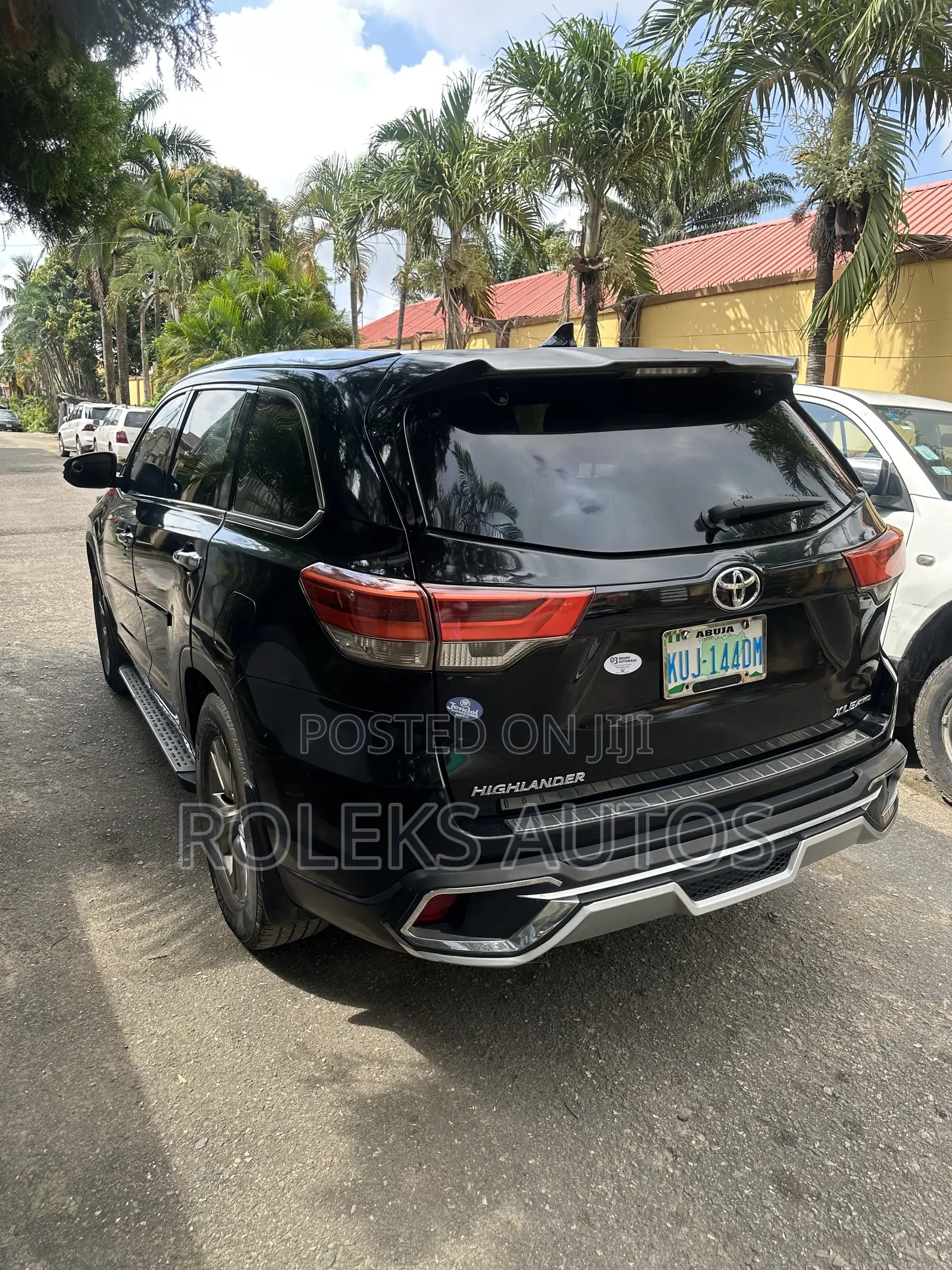 Toyota Highlander XLE 4dr SUV (3.5L 6cyl 6A) 2015 Black