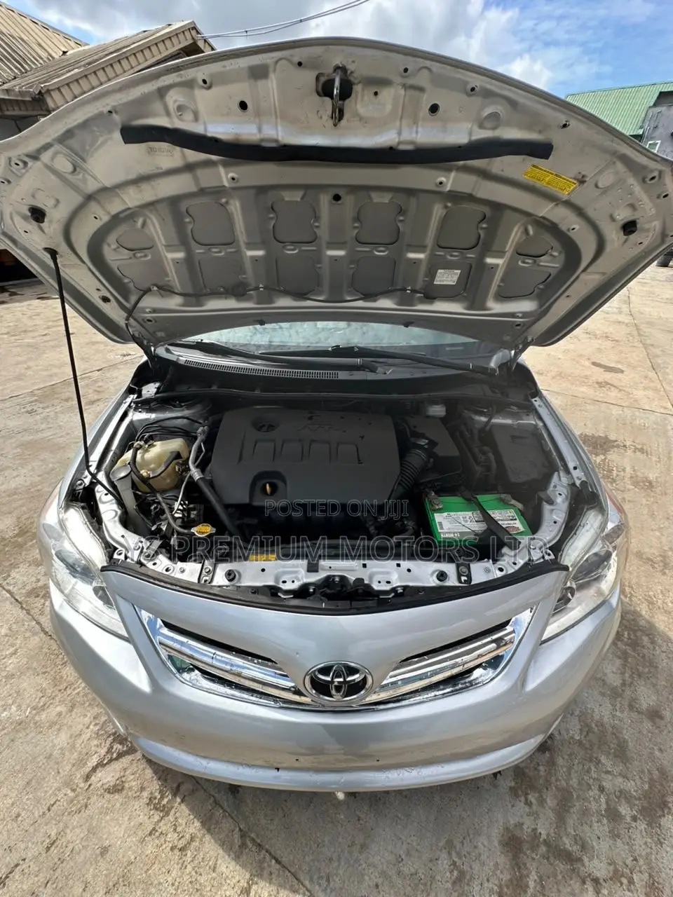 Toyota Corolla S 4dr Sedan (1.8L 4cyl 4A) 2012 Silver