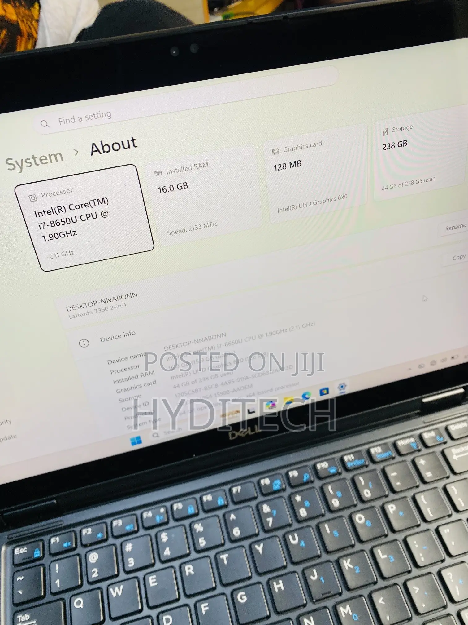 Laptop Dell Latitude 7390 2-in-1 16GB Intel Core i7 SSD 256GB