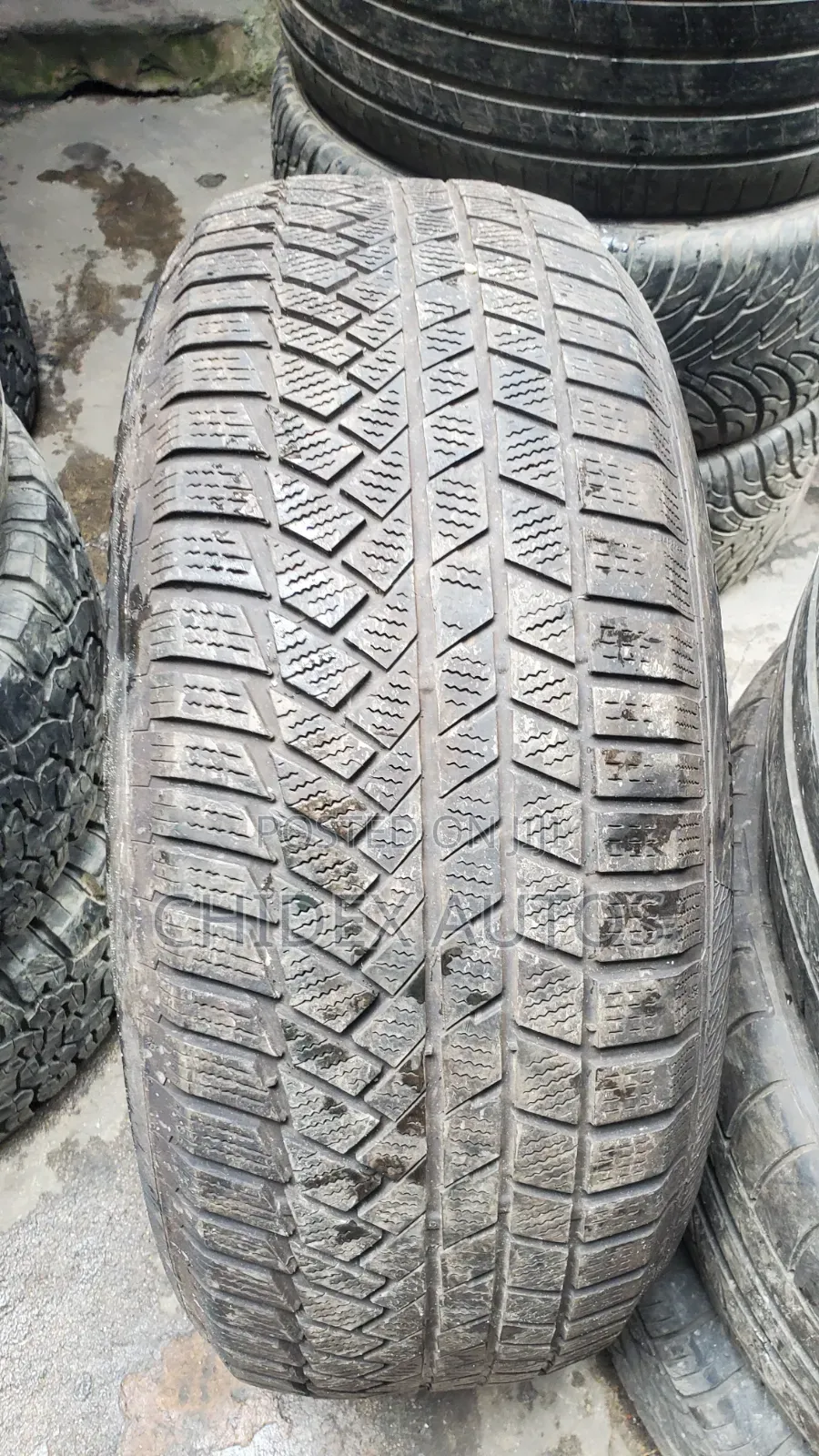 235/55 R20 First Grade Tokunbo Tyer*