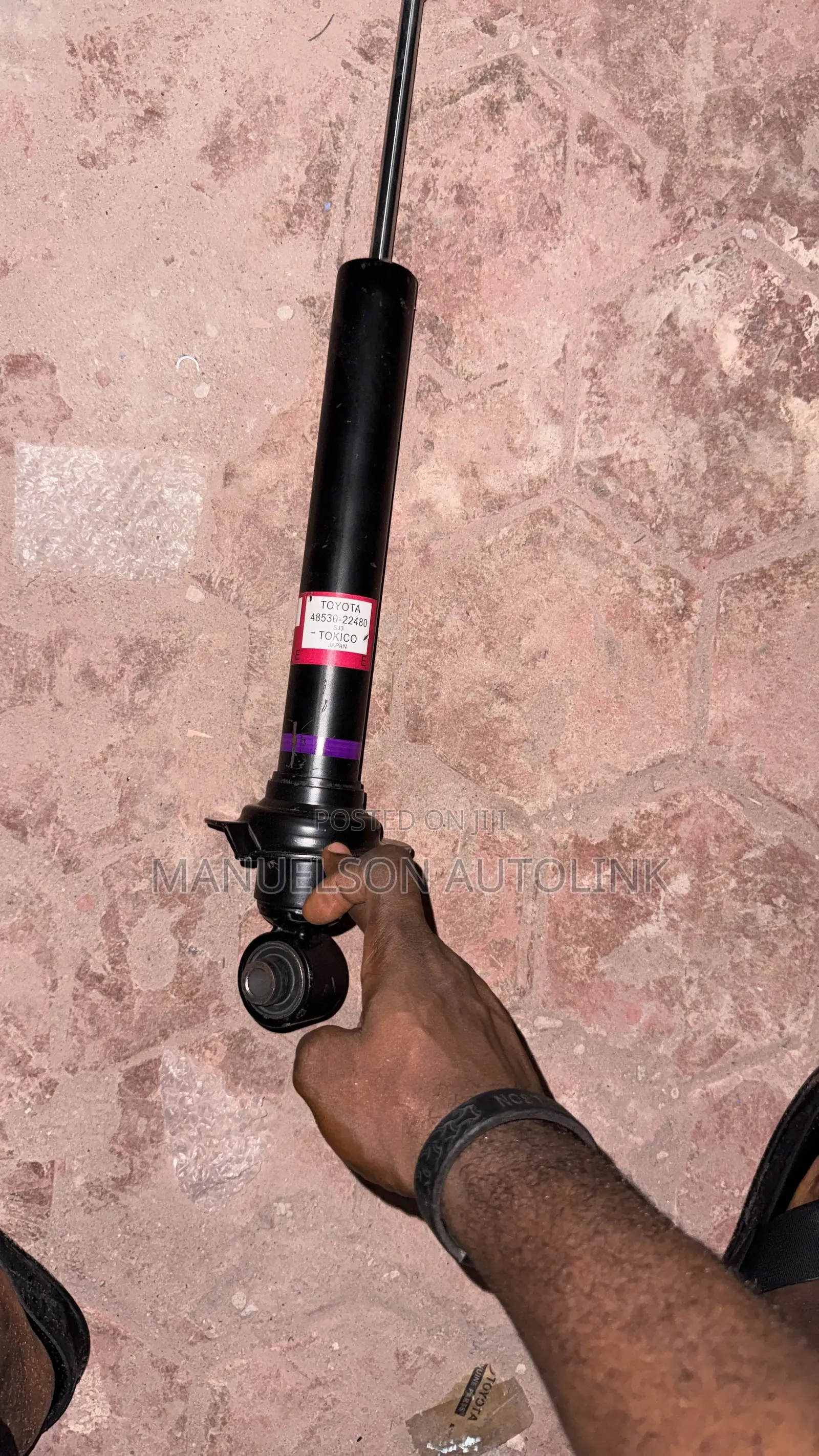 Front and Back Shock Absorber for Lexus IS250,GS350,GS300 and LX460