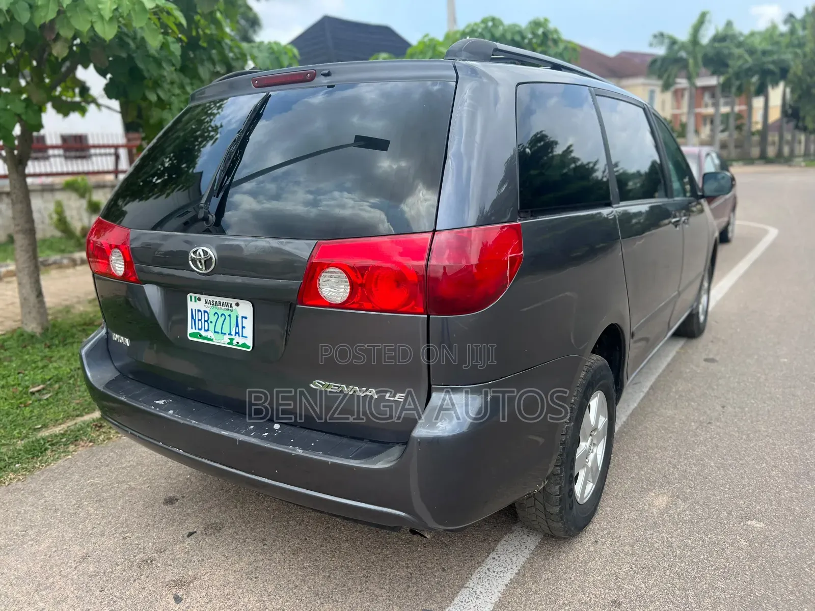 Toyota Sienna 2007 Gray