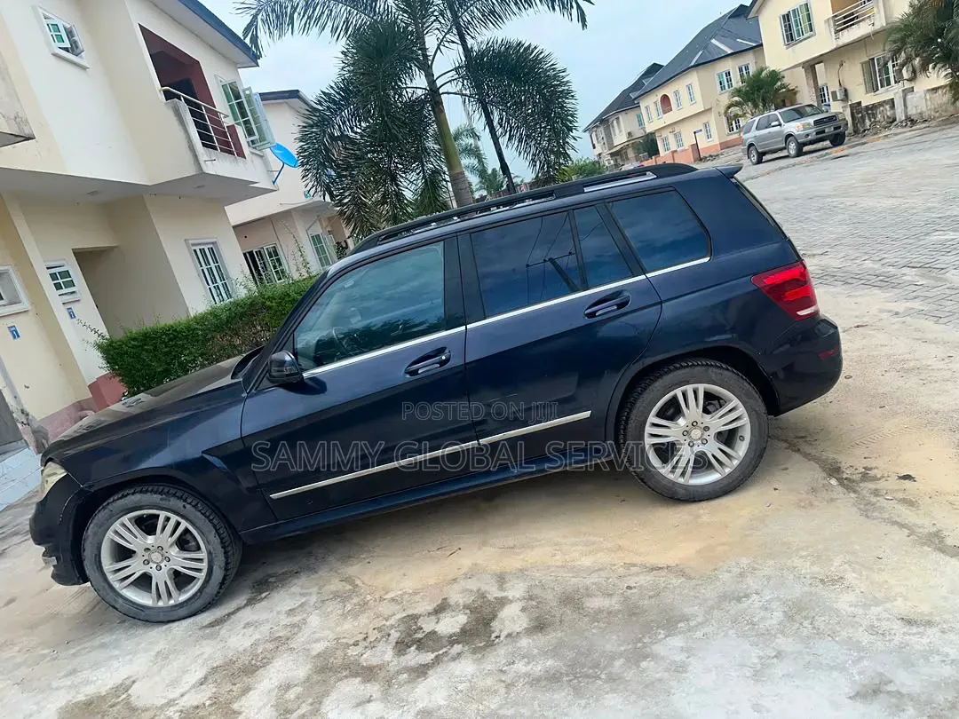 Mercedes-Benz GLK-Class 250 BlueTEC 4MATIC 2014 Blue