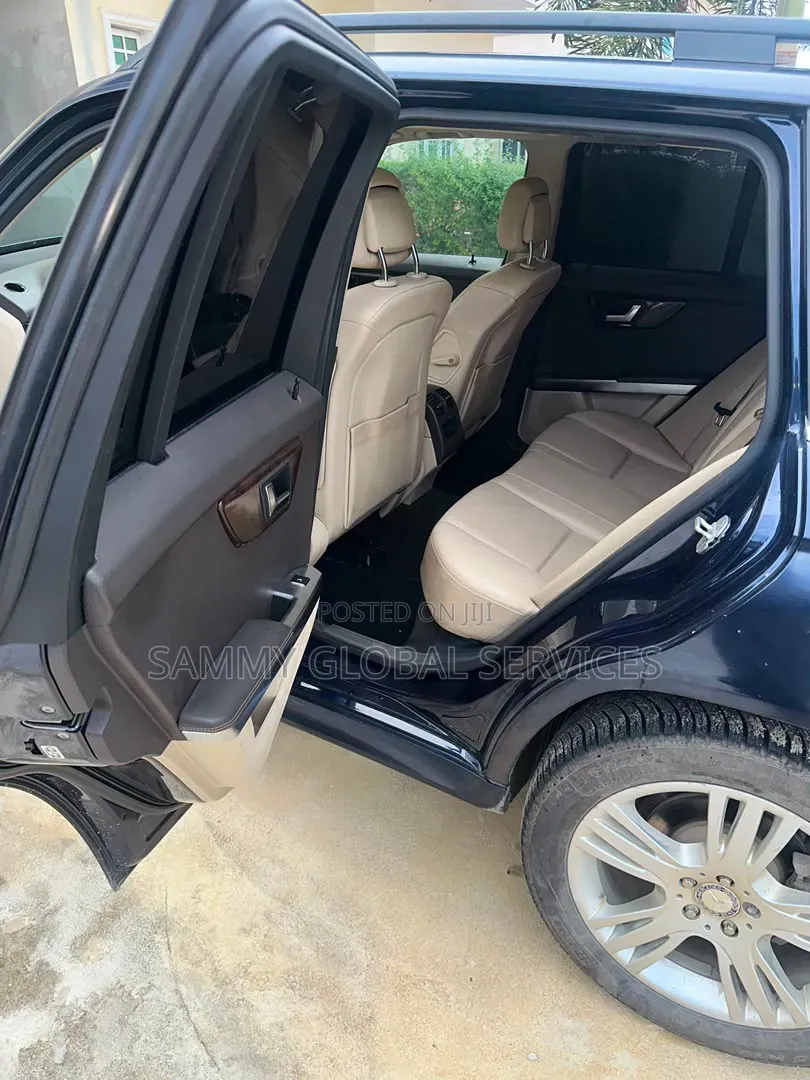 Mercedes-Benz GLK-Class 250 BlueTEC 4MATIC 2014 Blue