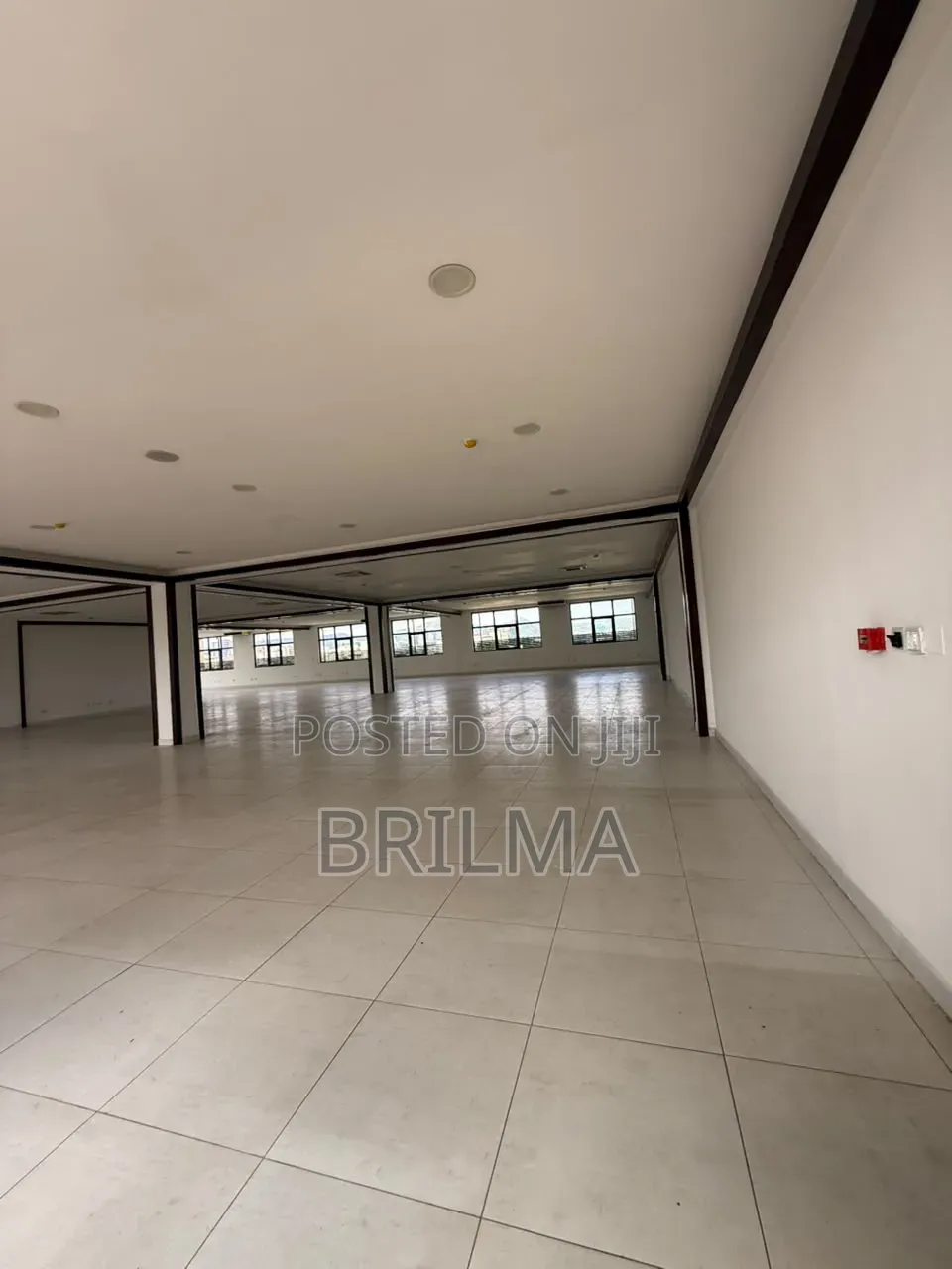 750 SQM of Office/Shop Space in Wuse 2 for RENT
