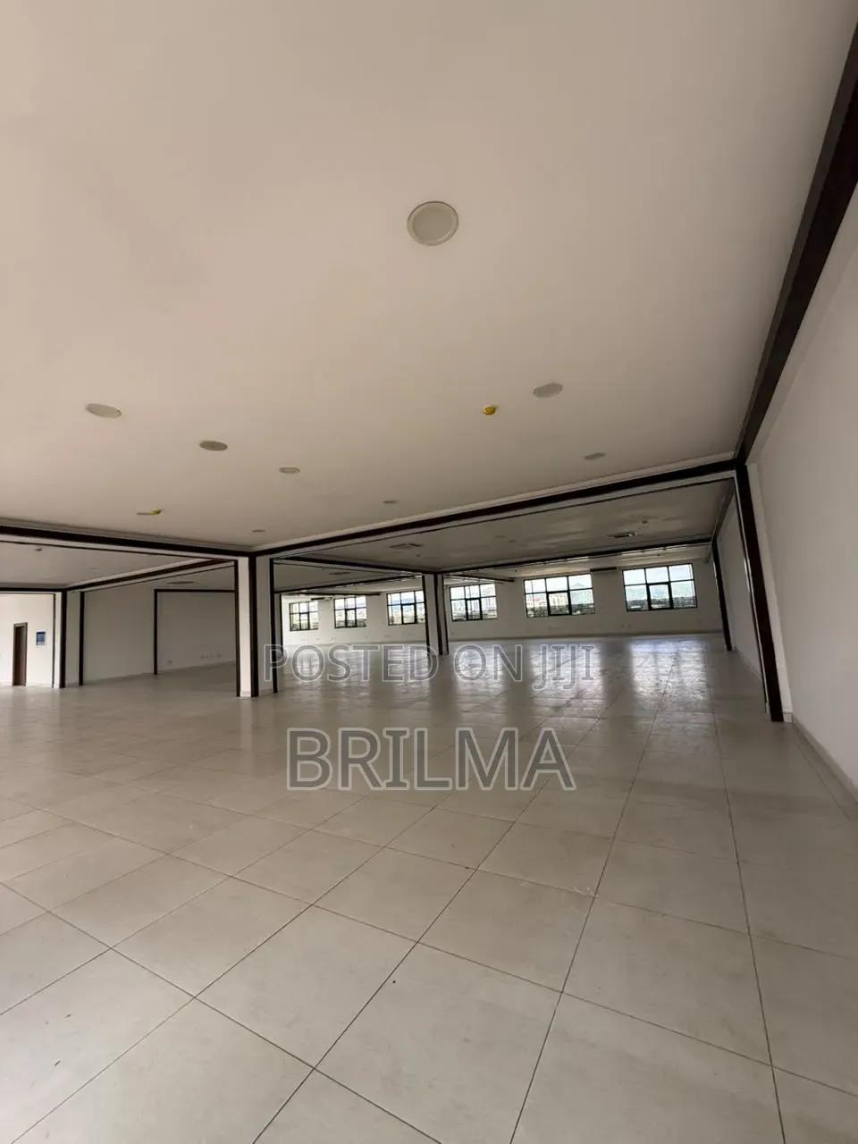 750 SQM of Office/Shop Space in Wuse 2 for RENT