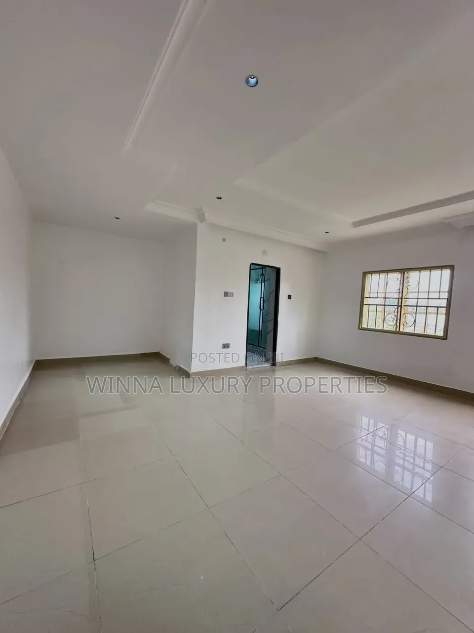 5bdrm Duplex in Wuye for sale