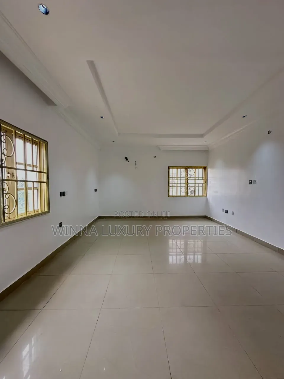 5bdrm Duplex in Wuye for sale